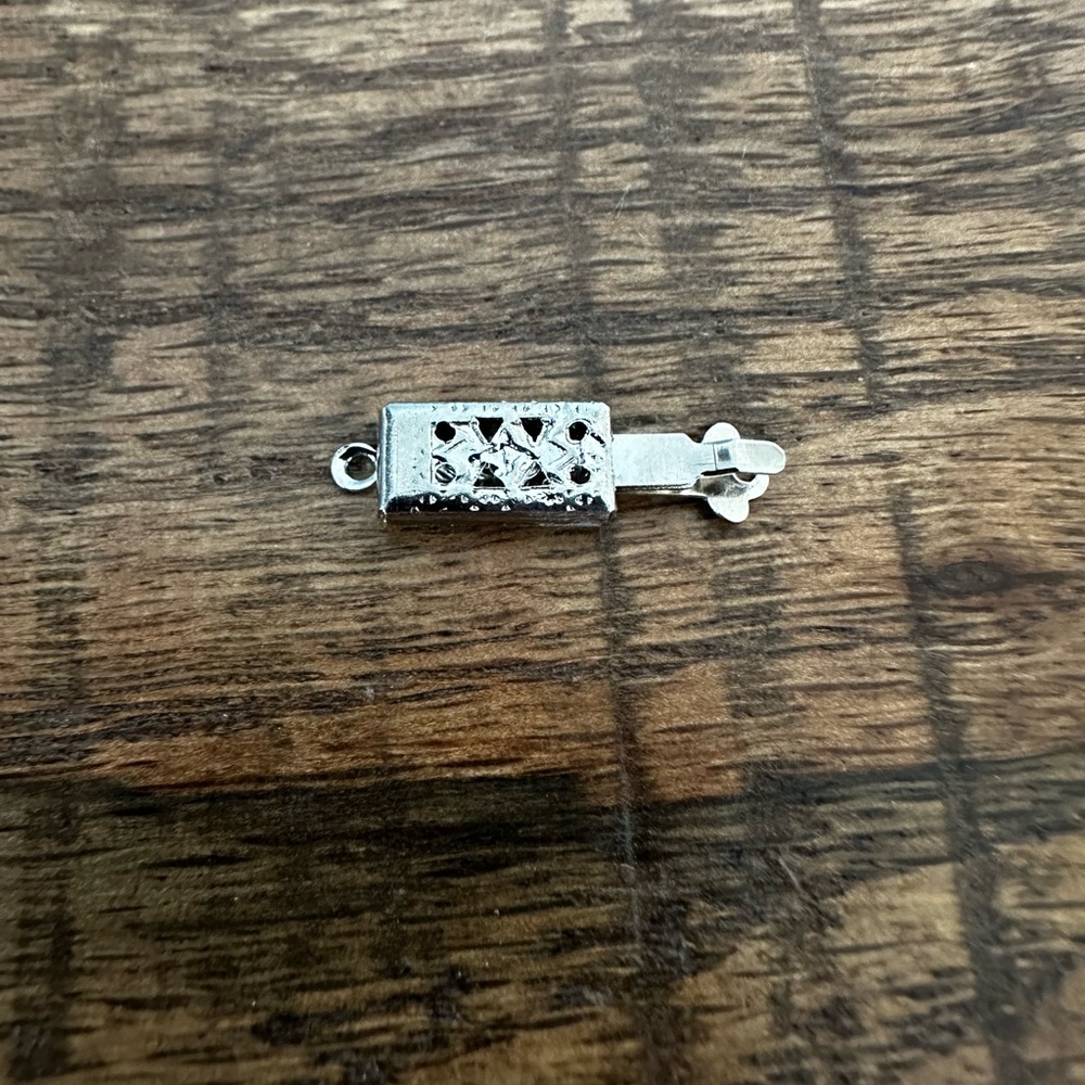 Lot of 10 Vintage Silver Tone Filigree Box Clasps | Jewelry Making Supplies